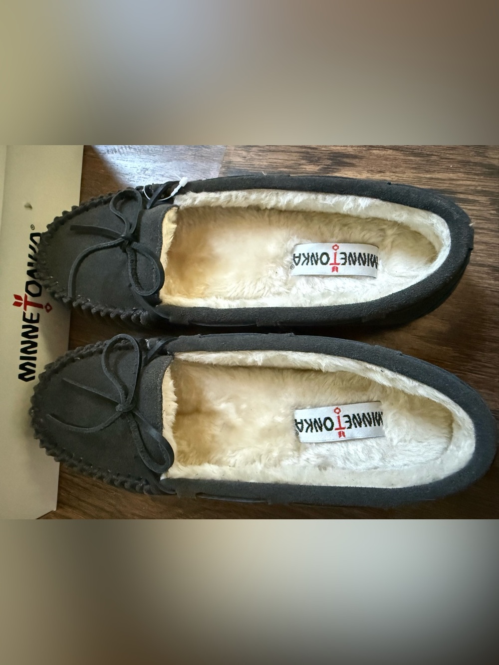 NIB Minnetonka Allie Jr Trapper Charcoal Suede Fur Faux Moccasin Slippers 9